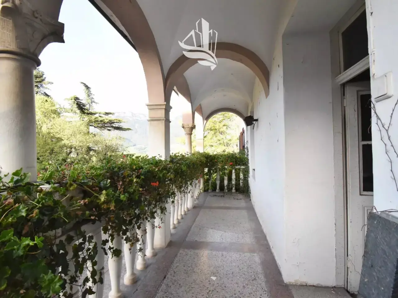 Negozio in Via Colterenzio, Appiano Sulla Strada Del Vino, {3} - Foto 1