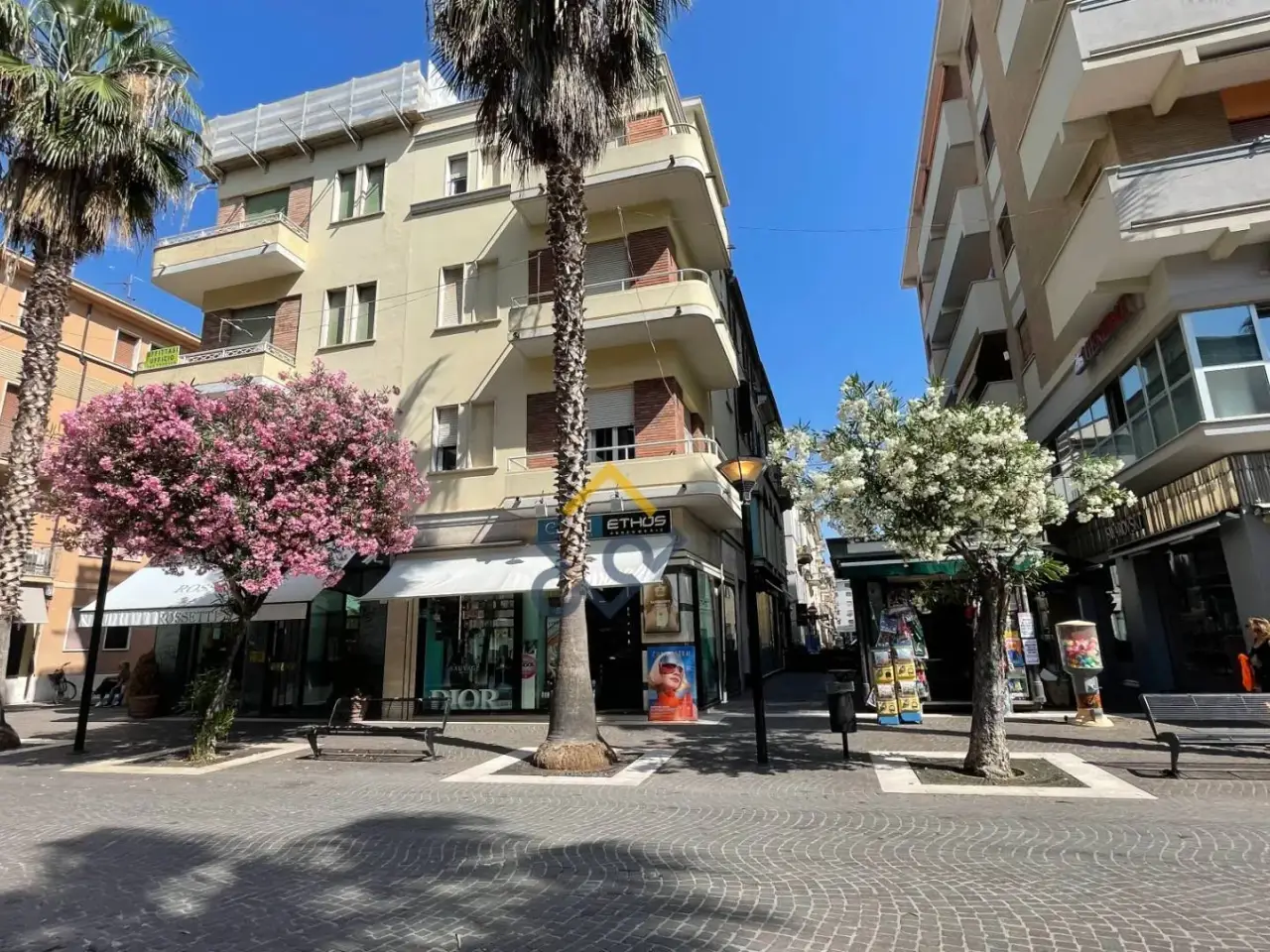 Ufficio in Via Bezzecca 1, San Benedetto Del Tronto, {3} - Foto 1
