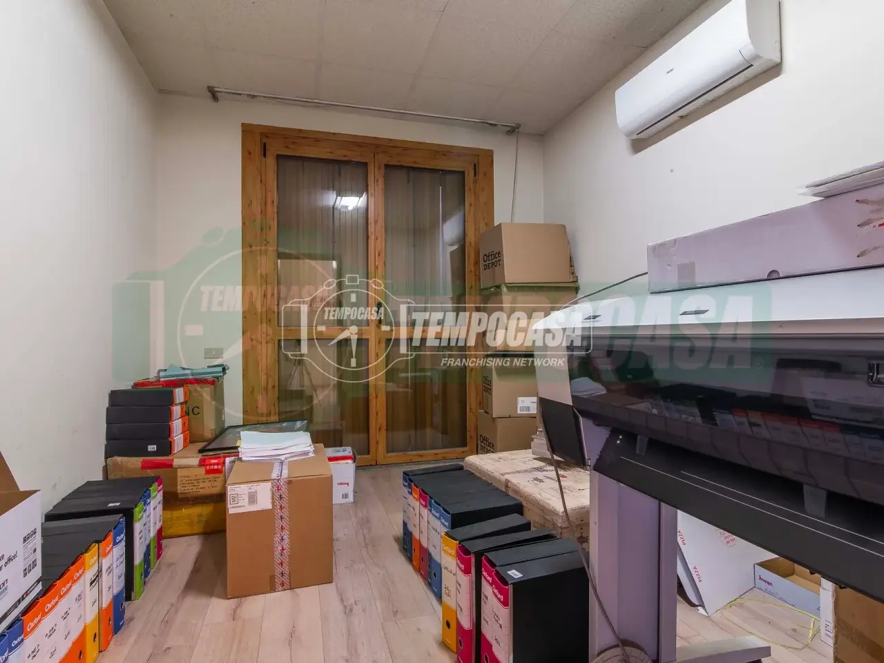 Ufficio in , Gerenzano, {3} - Foto 2