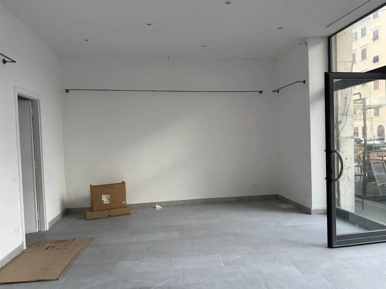 Negozio in , Livorno, {3} - Foto 2