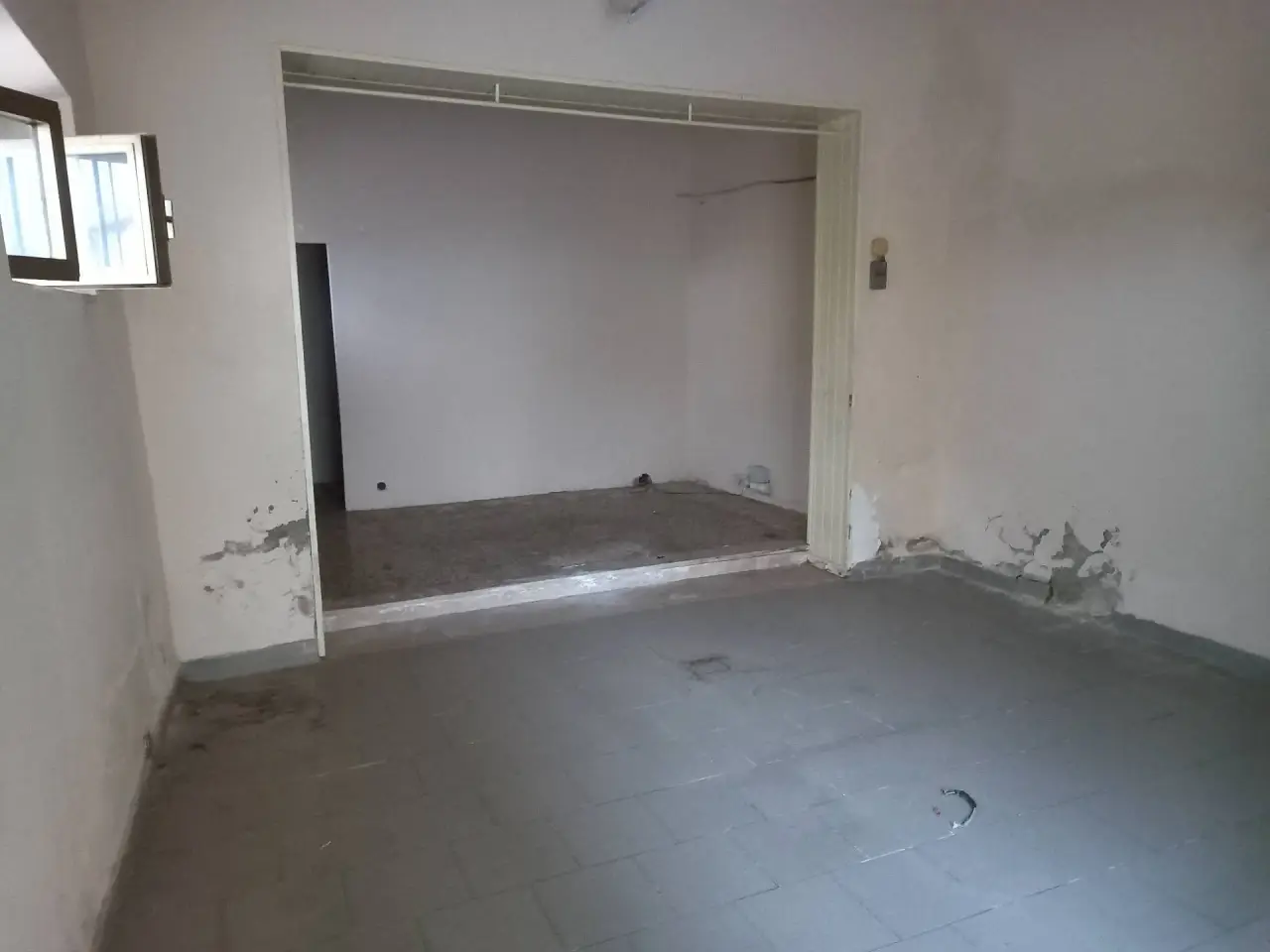 Esercizio commerciale in Via di Ceppato, Casciana Terme Lari, {3} - Foto 2