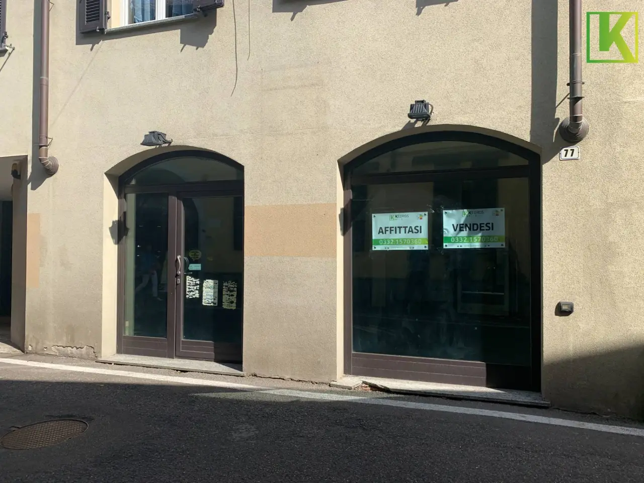 Negozio in Via Cavour 77, Saronno, {3} - Foto 2