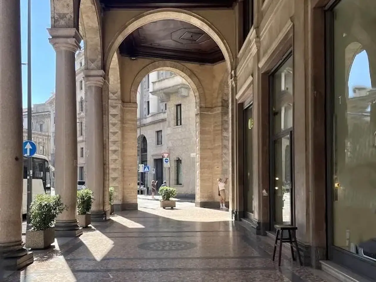 Negozio in Piazza Meda, Milano, {3} - Foto 1