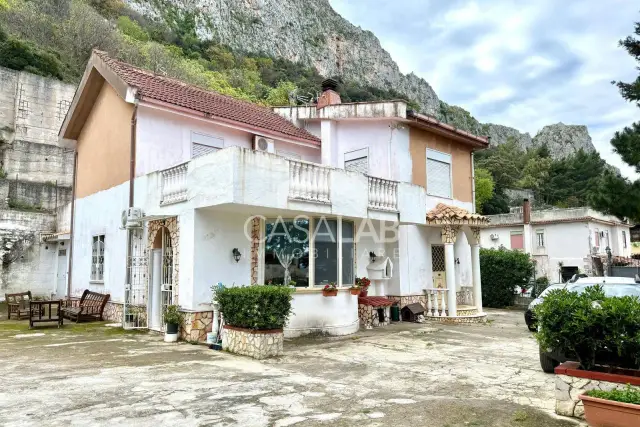 Villa in vendita, Via Sturzo 193, Carini - Foto 1