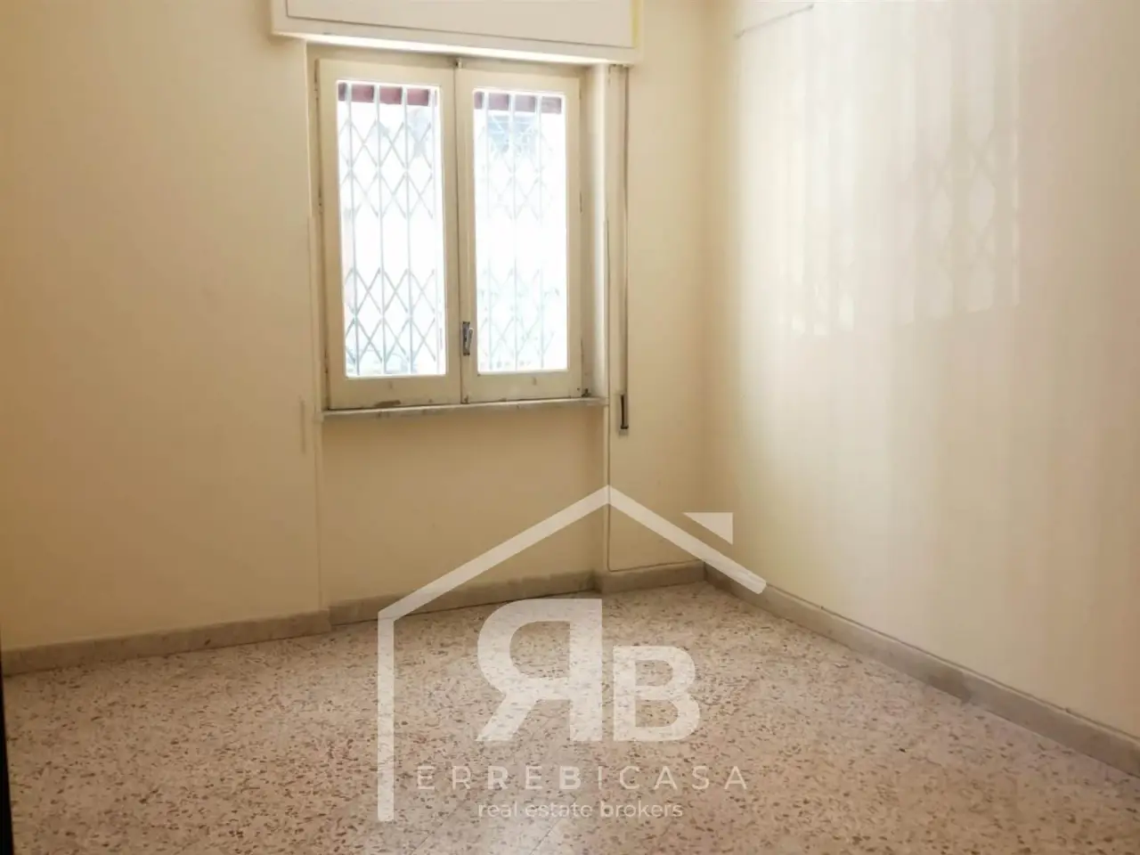 Ufficio in , Palermo, {3} - Foto 1