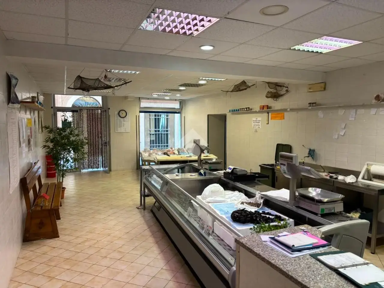 Negozio in Via Antonio Gramsci, Novi Ligure, {3} - Foto 1