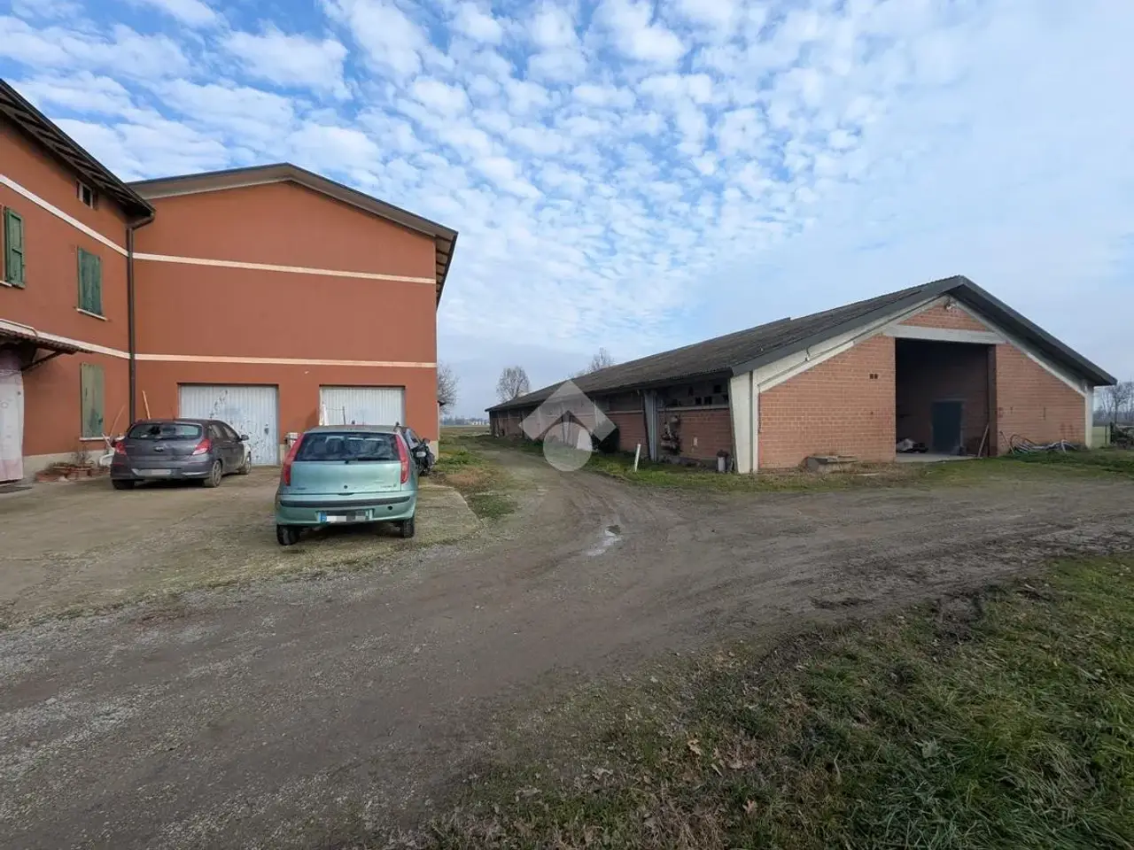 Palazzina commerciale in Via Zuffo 1, Campegine, {3} - Foto 1