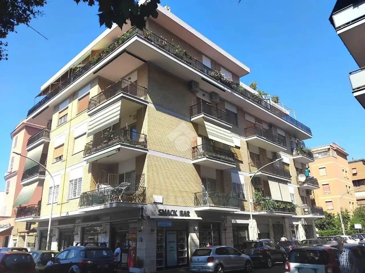 Negozio in Via Ascanio Fenizi 55, Roma, {3} - Foto 2