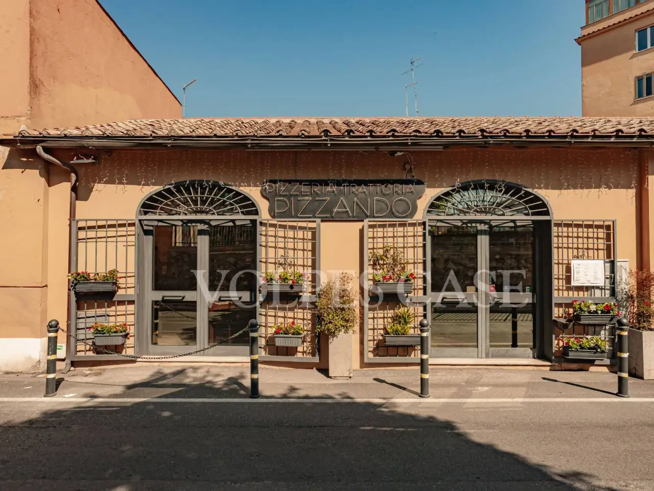 Esercizio commerciale in Via Cavour, Bracciano, {3} - Foto 1