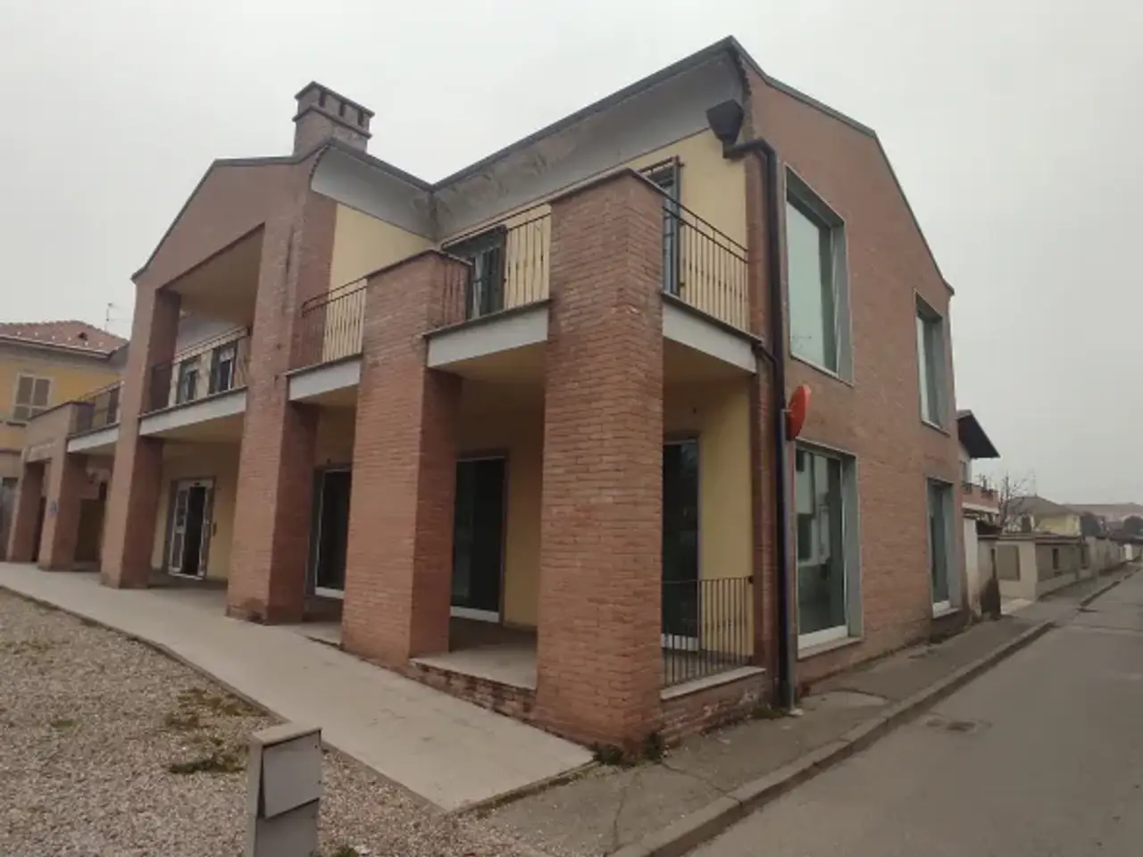 Esercizio commerciale in Robbio, Pavia, Lombardia, 27038, Italia, Robbio, {3} - Foto 1