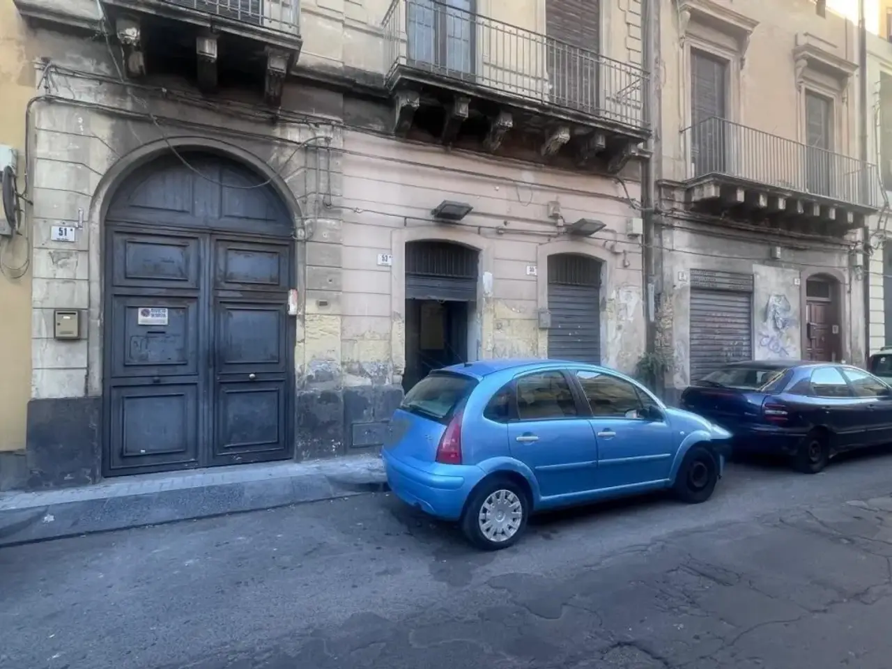 Palazzina commerciale in , Catania, {3} - Foto 1