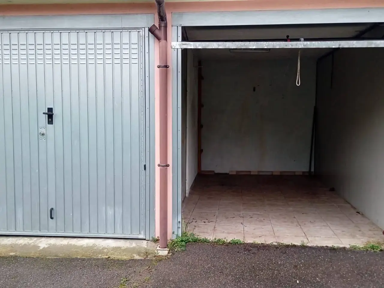 Parcheggio chiuso in Corso Giovanni Josti, Mortara, {3} - Foto 1