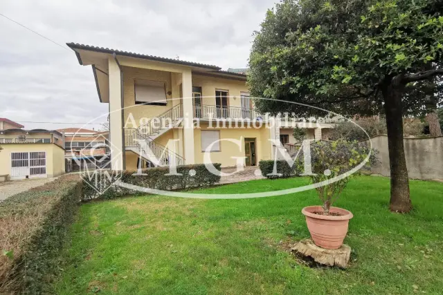 Semi-detached house, Castelfranco di Sotto - Photo 1