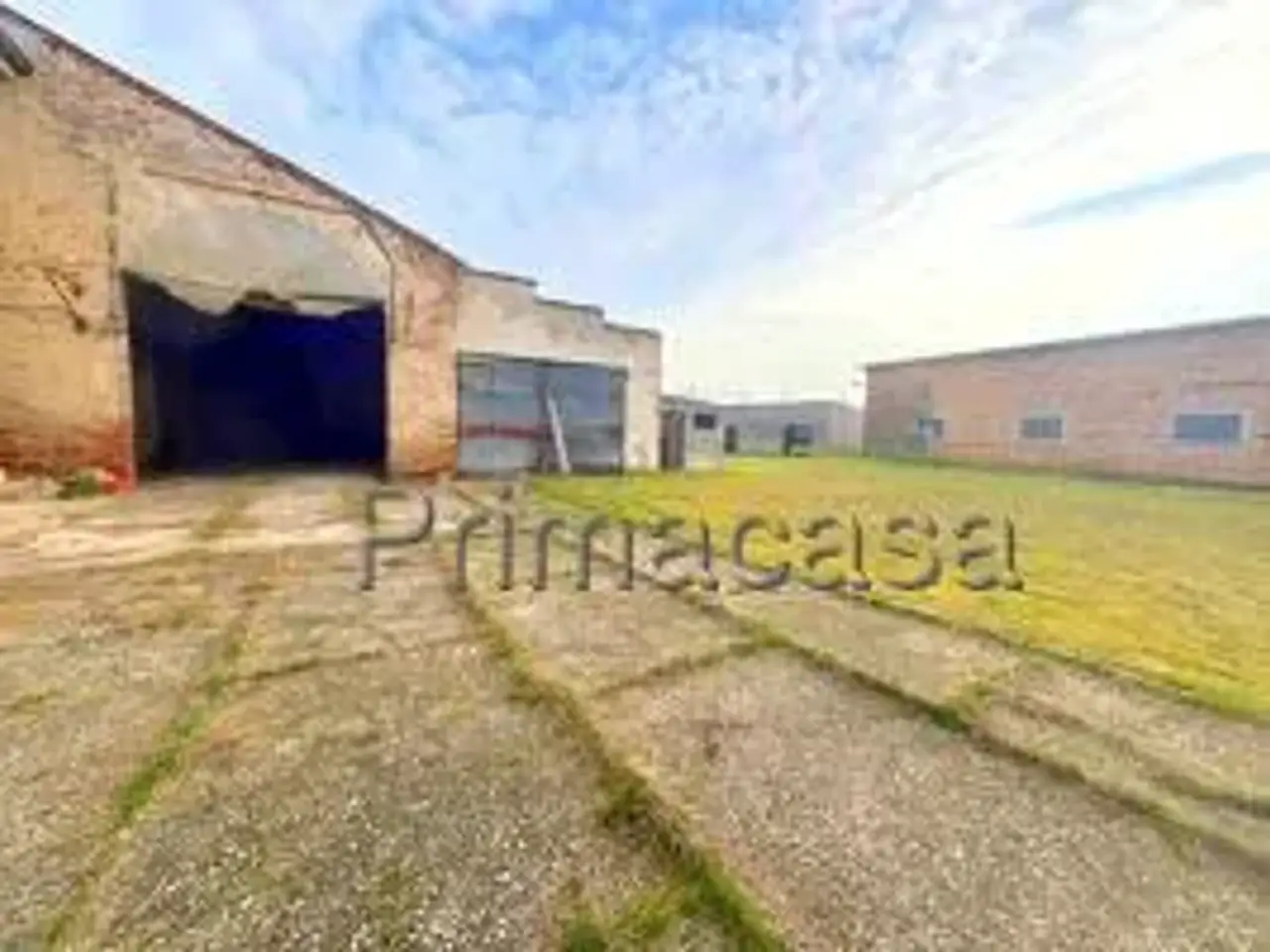 Magazzino in Via Volta 21, Concamarise, {3} - Foto 2