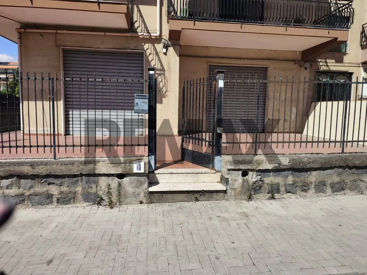 Negozio in Via Giovanni Pascoli 10, Acireale, {3} - Foto 1