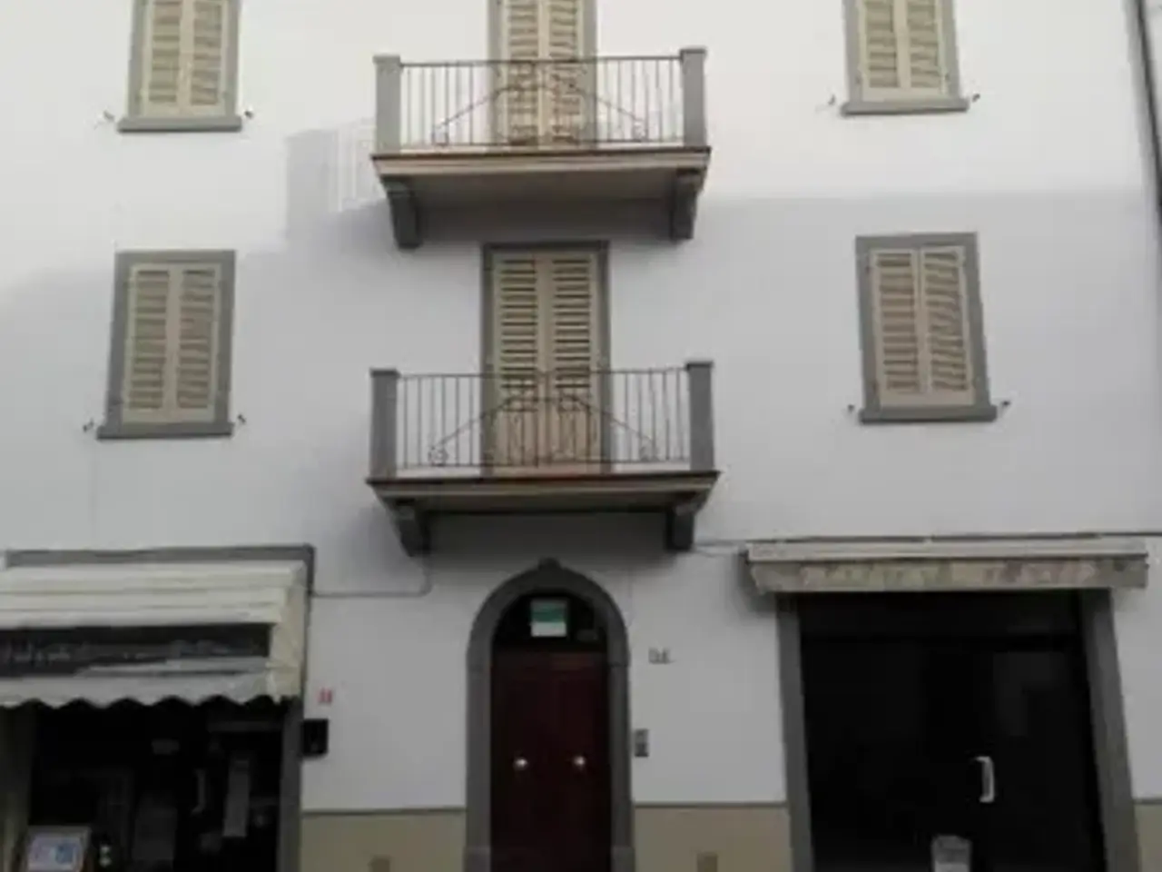 Negozio in Via Giuseppe Bocci 49, Bibbiena, {3} - Foto 1