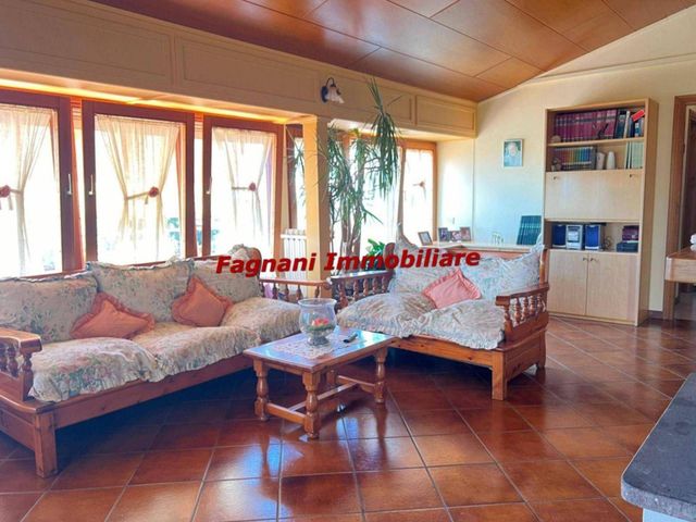 4-room flat in Via di Colle Formica, Velletri - Photo 1