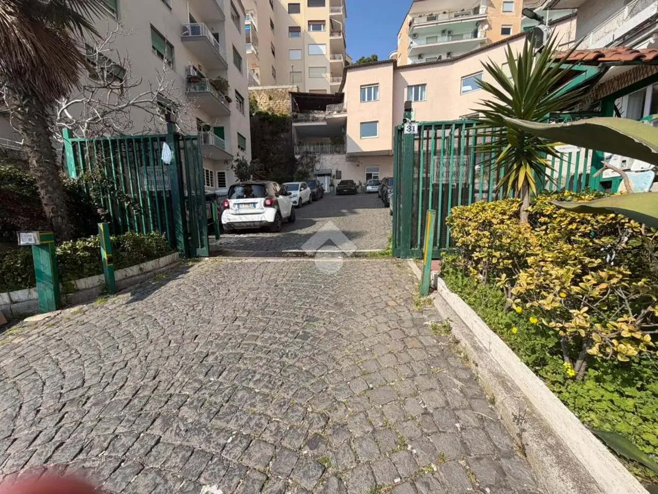Negozio in Via Orazio 31, Napoli, {3} - Foto 2