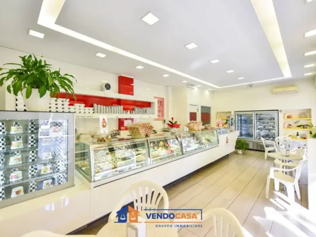 Gelateria in Via Torino 182, Brandizzo, {3} - Foto 1