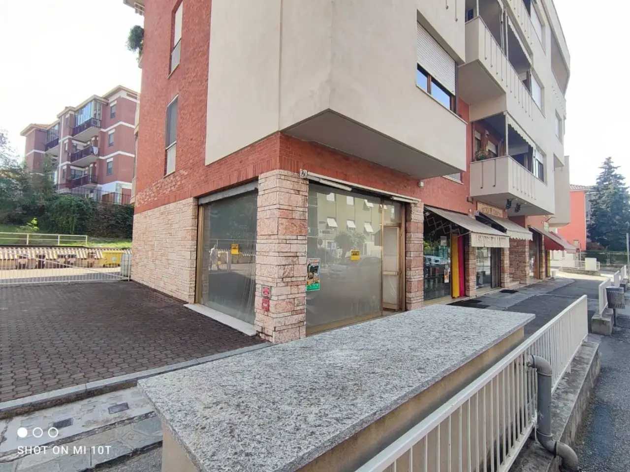 Locale commerciale in Via Conte Verde 49, Asti, {3} - Foto 1