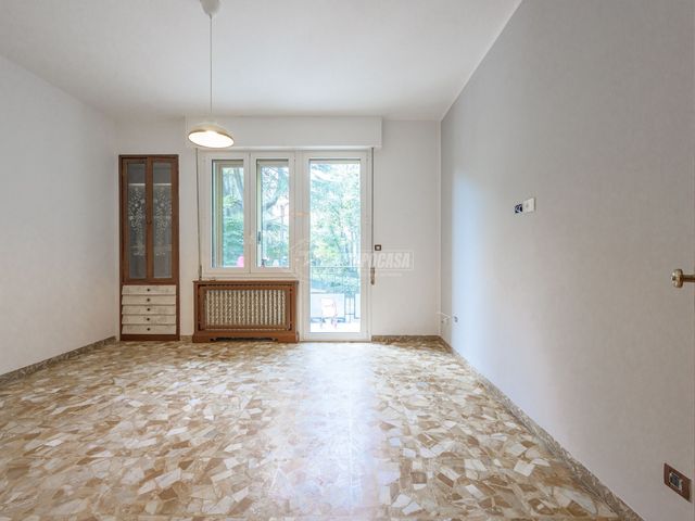 4-room flat in Via Agostino Paradisi 17, Vignola - Photo 1