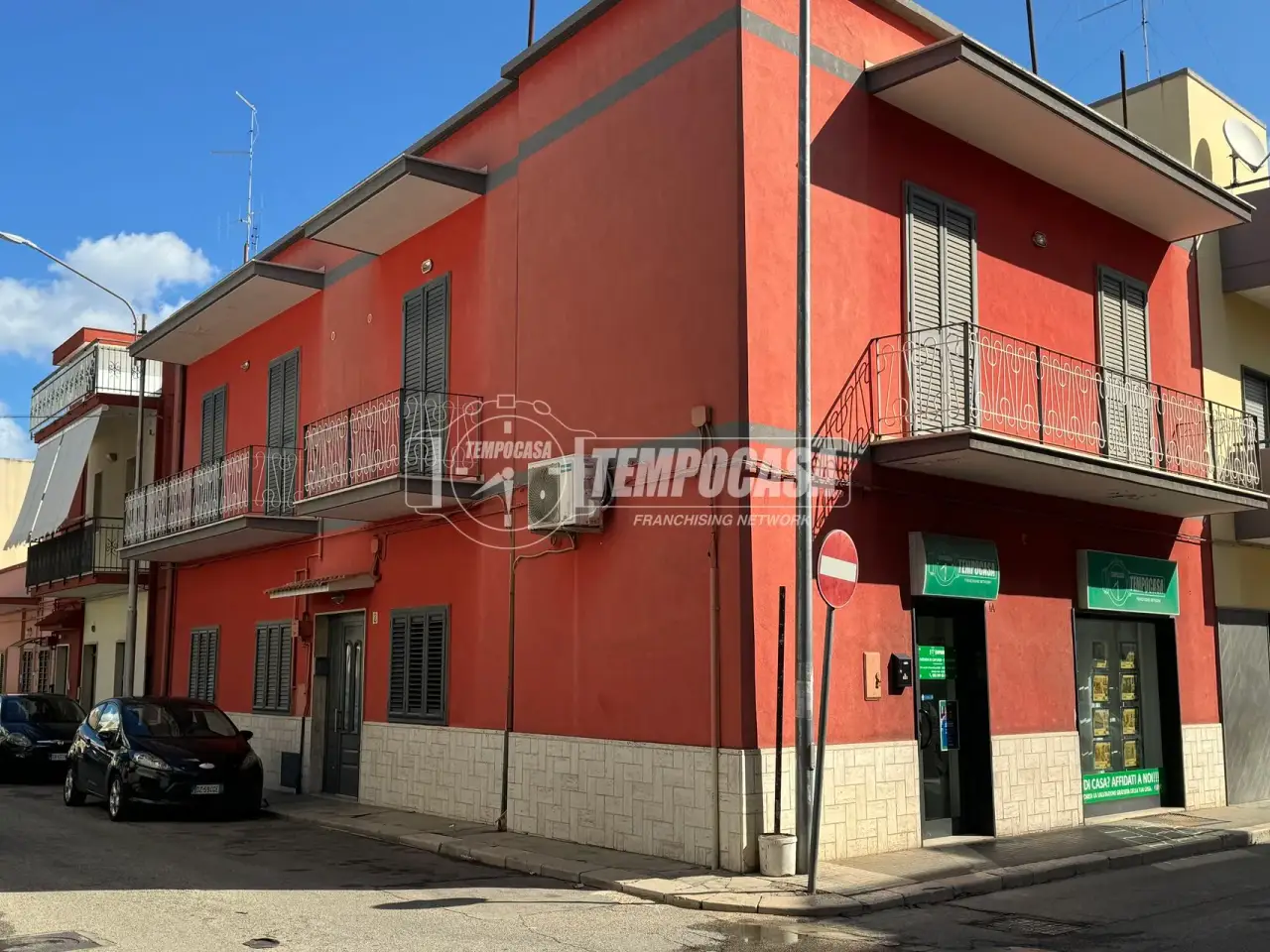 Negozio in , Capurso, {3} - Foto 1