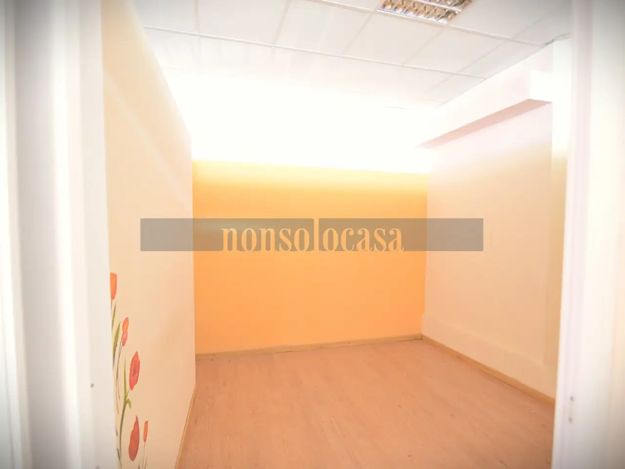 Negozio in Via Giuseppe Gioacchino Belli 569, Perugia, {3} - Foto 1
