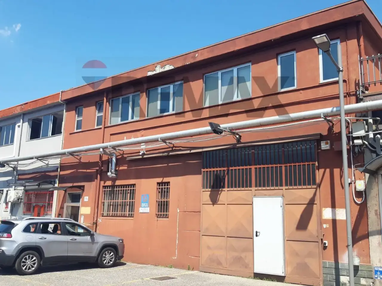 Capannone in Viale Rimembranze 54, Sesto San Giovanni, {3} - Foto 1