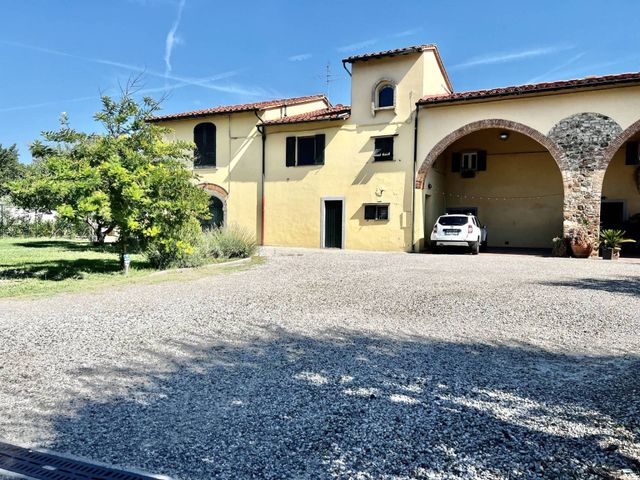 Villa in Via Eleonora Pimentel, Campi Bisenzio - Foto 1