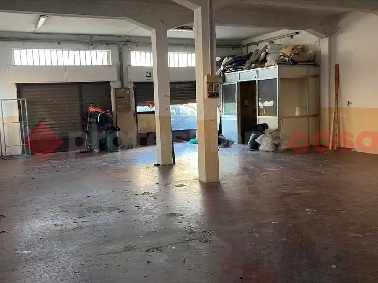 Laboratorio in Via dei Confini 193, Campi Bisenzio, {3} - Foto 2