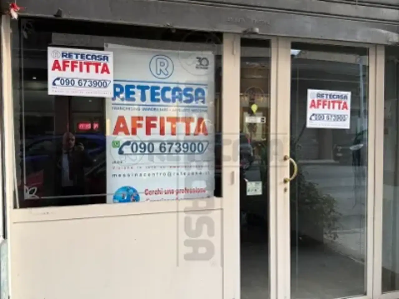 Palazzina commerciale in Via Ugo Bassi 107, Messina, {3} - Foto 1