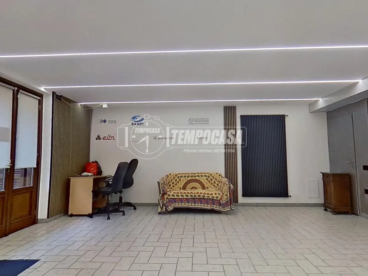 Magazzino in Via Bellini 4, Palazzolo Sull'Oglio, {3} - Foto 2