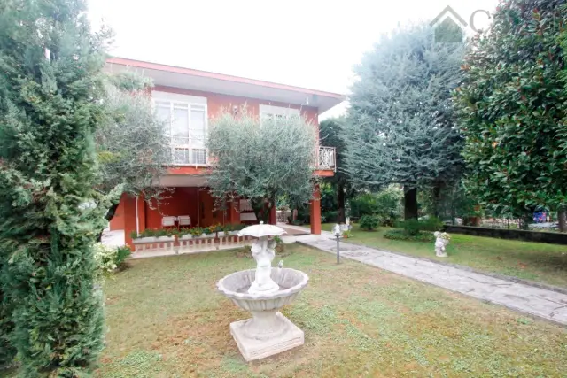 Detached house in {3}, Via Lago di Pergusa - Photo 1