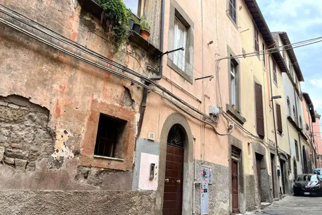 Wohnung, Viterbo - Foto 1