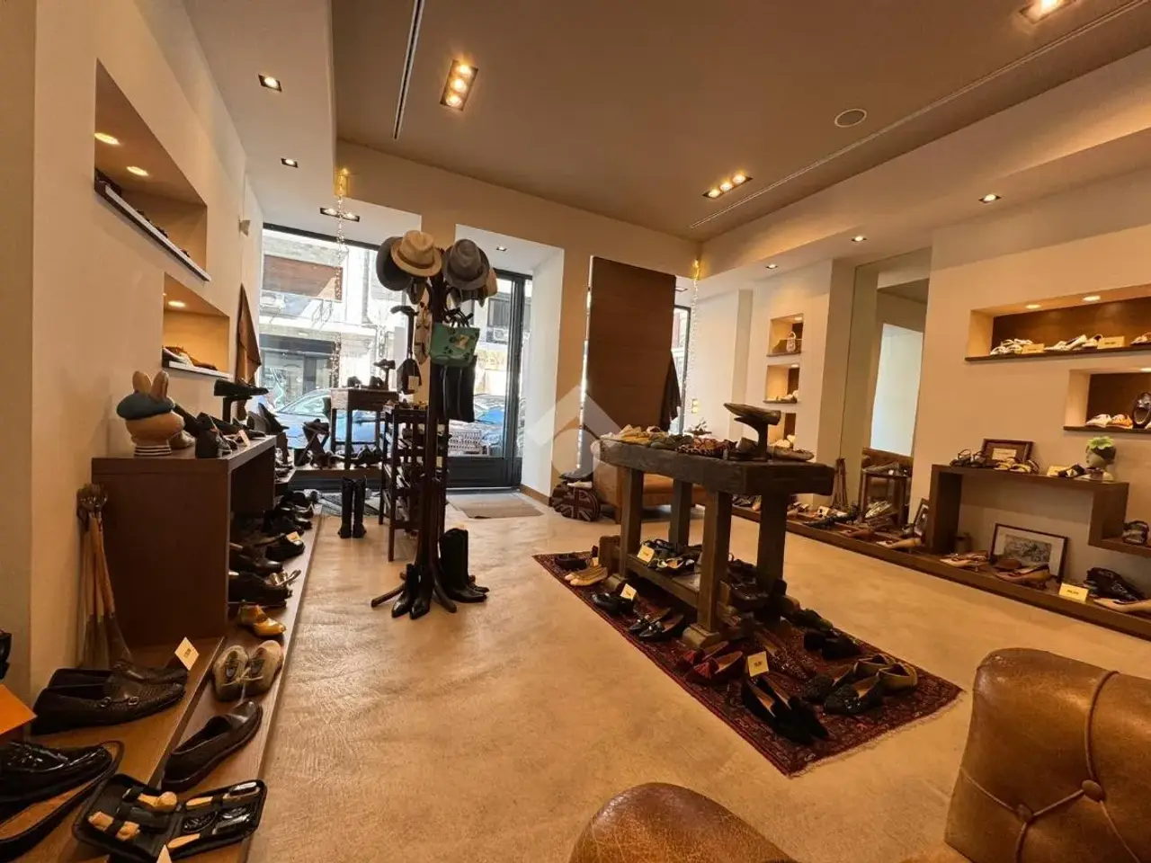 Negozio in Via Principe Amedeo 98, Bari, {3} - Foto 2