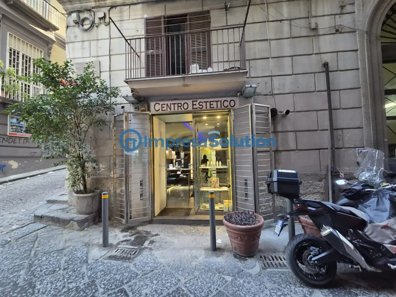 Solarium in Via San Liborio, Napoli, {3} - Foto 1
