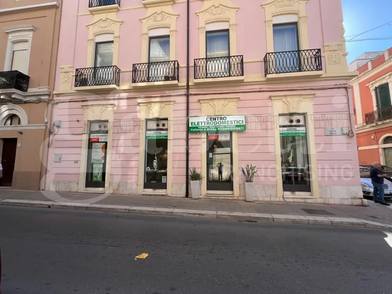 Negozio in Via Cesare Braico  26, Brindisi, {3} - Foto 1