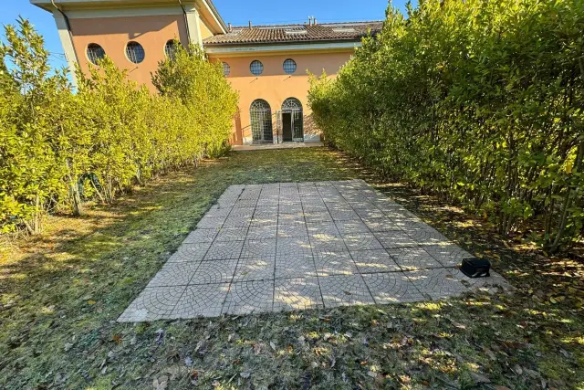 Mansion in Via Madre Teresa di Calcutta, San Lazzaro di Savena - Photo 1