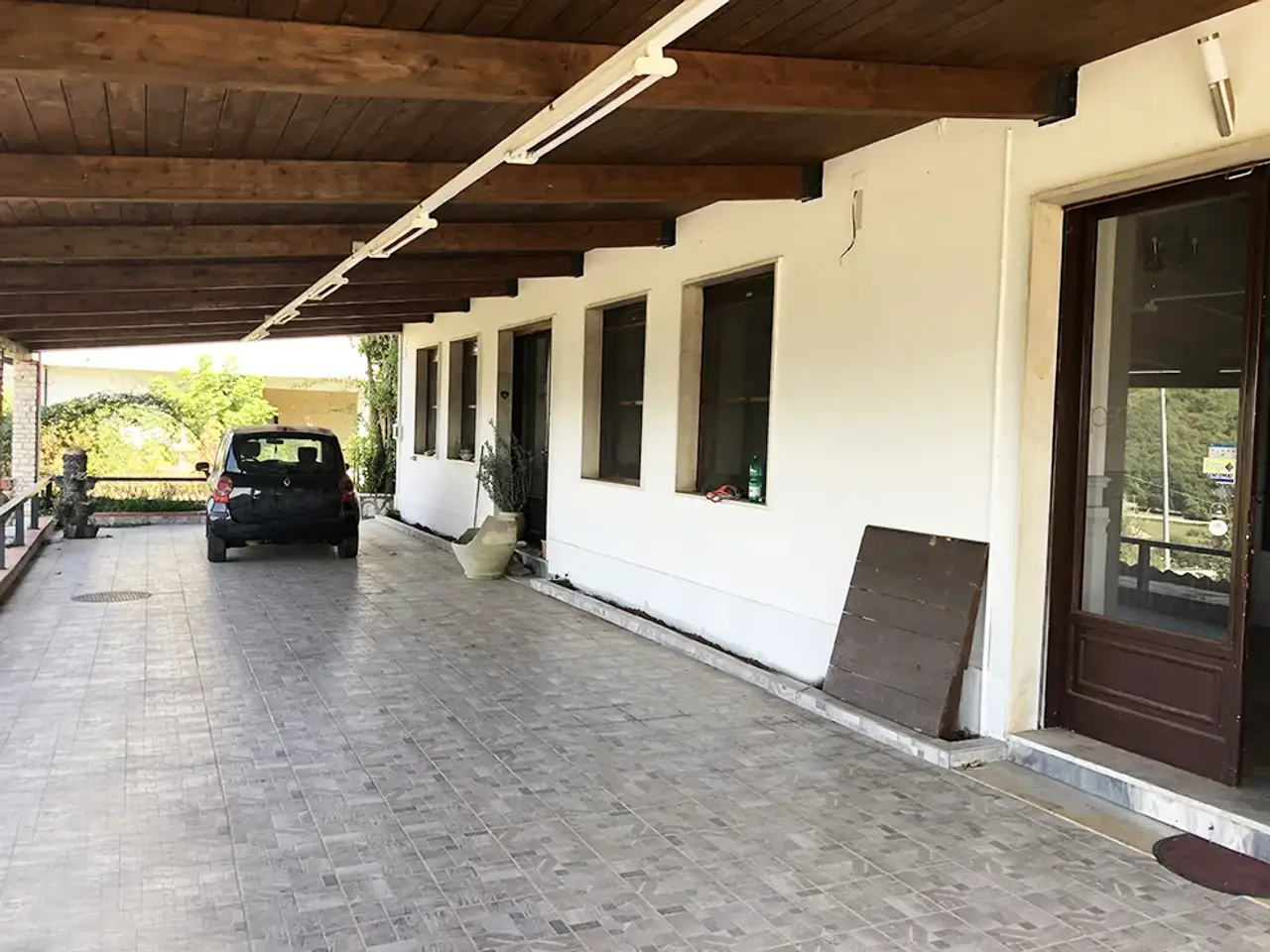 Immobile commerciale in Via Villa, Liberi, {3} - Foto 2