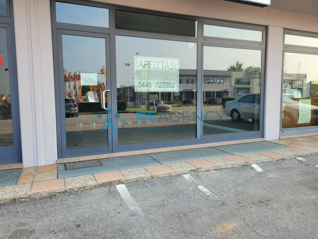 Negozio in Via Monte Pasubio 220, Zane', {3} - Foto 1