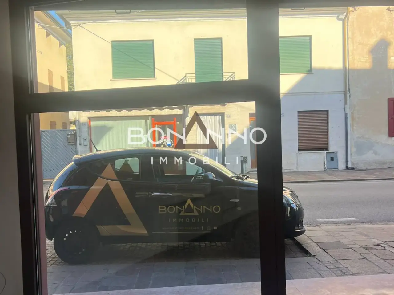 Ufficio in Via Marconi 45, Castello Di Godego, {3} - Foto 2