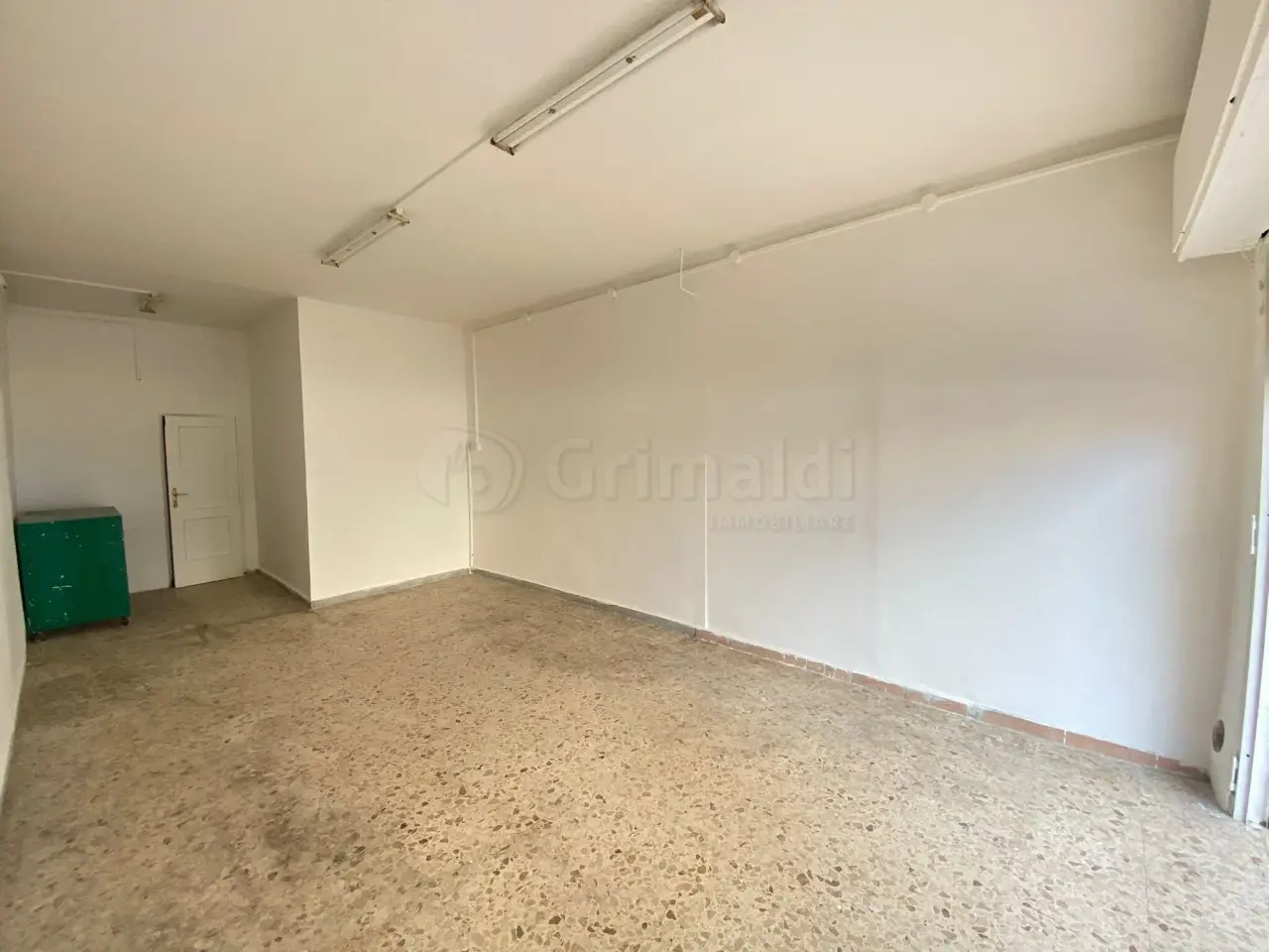 Palazzina commerciale in , Giugliano In Campania, {3} - Foto 2