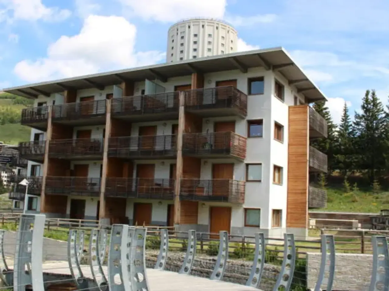 Magazzino in Via Sauze, 8, 10058 Sestriere To, Italia, Sestriere, {3} - Foto 1
