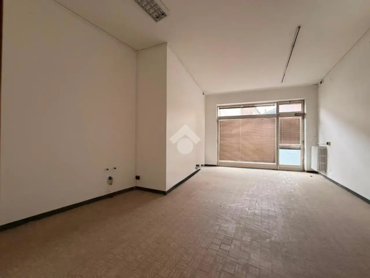 Negozio in Via Roma 12, Pozzolo Formigaro, {3} - Foto 1