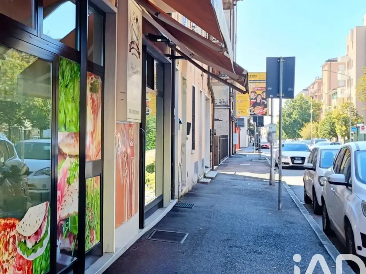Esercizio commerciale in Via Centro 47, Verona, {3} - Foto 1