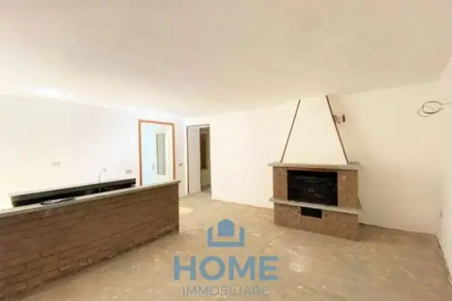 2-room flat in Via Pietra 23, Campodolcino - Photo 1