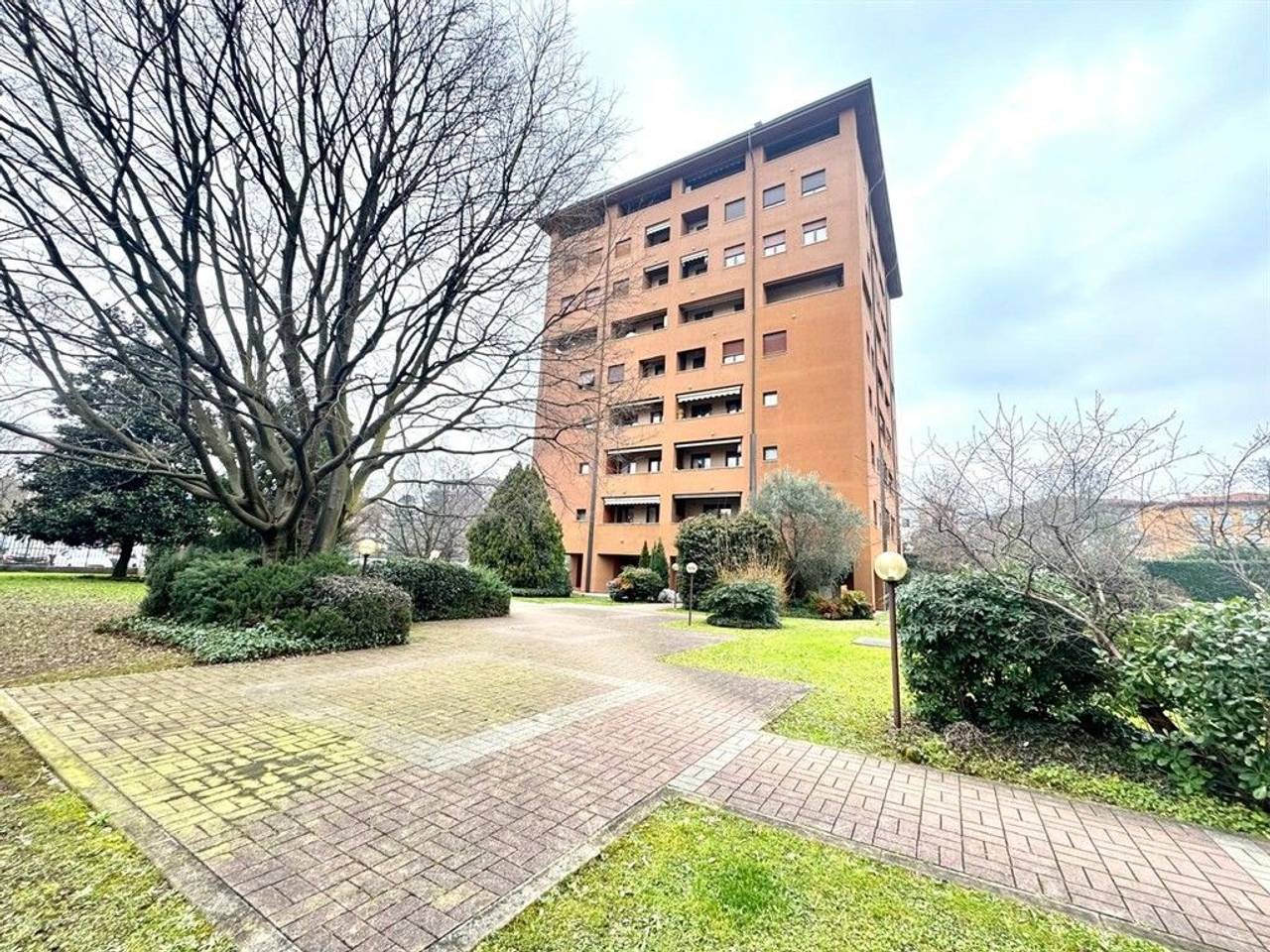 immagine annuncio 1 di 4