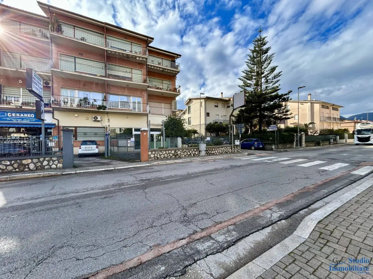 Negozio in Via Damiano Chiesa 4, Fondi, {3} - Foto 2