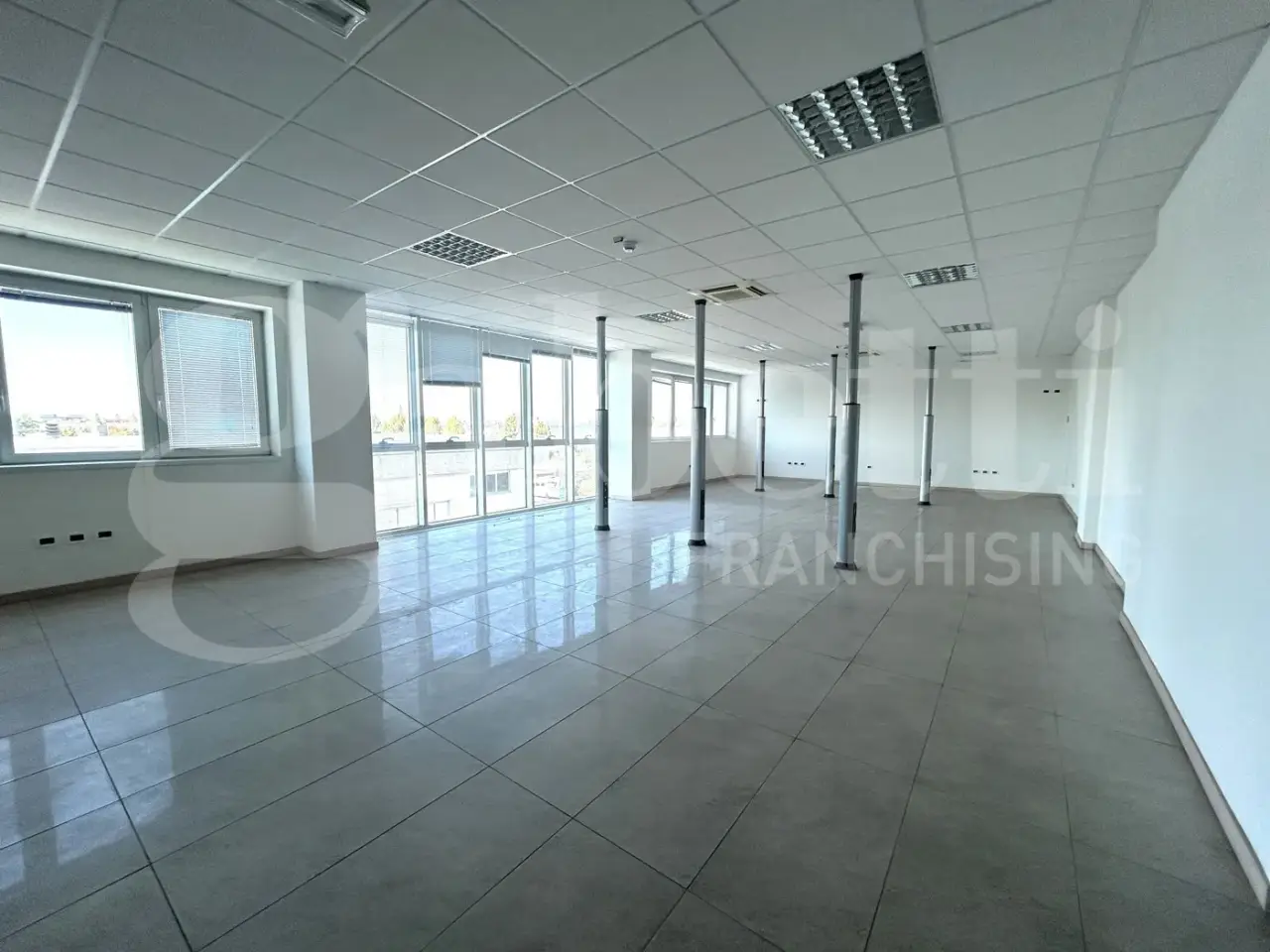 Ufficio in Via Dalton 48, Modena, {3} - Foto 1