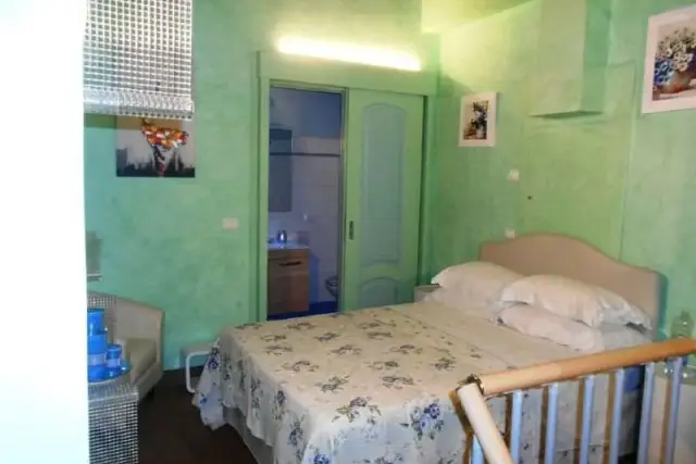 2-room flat in {3}, - Photo 1